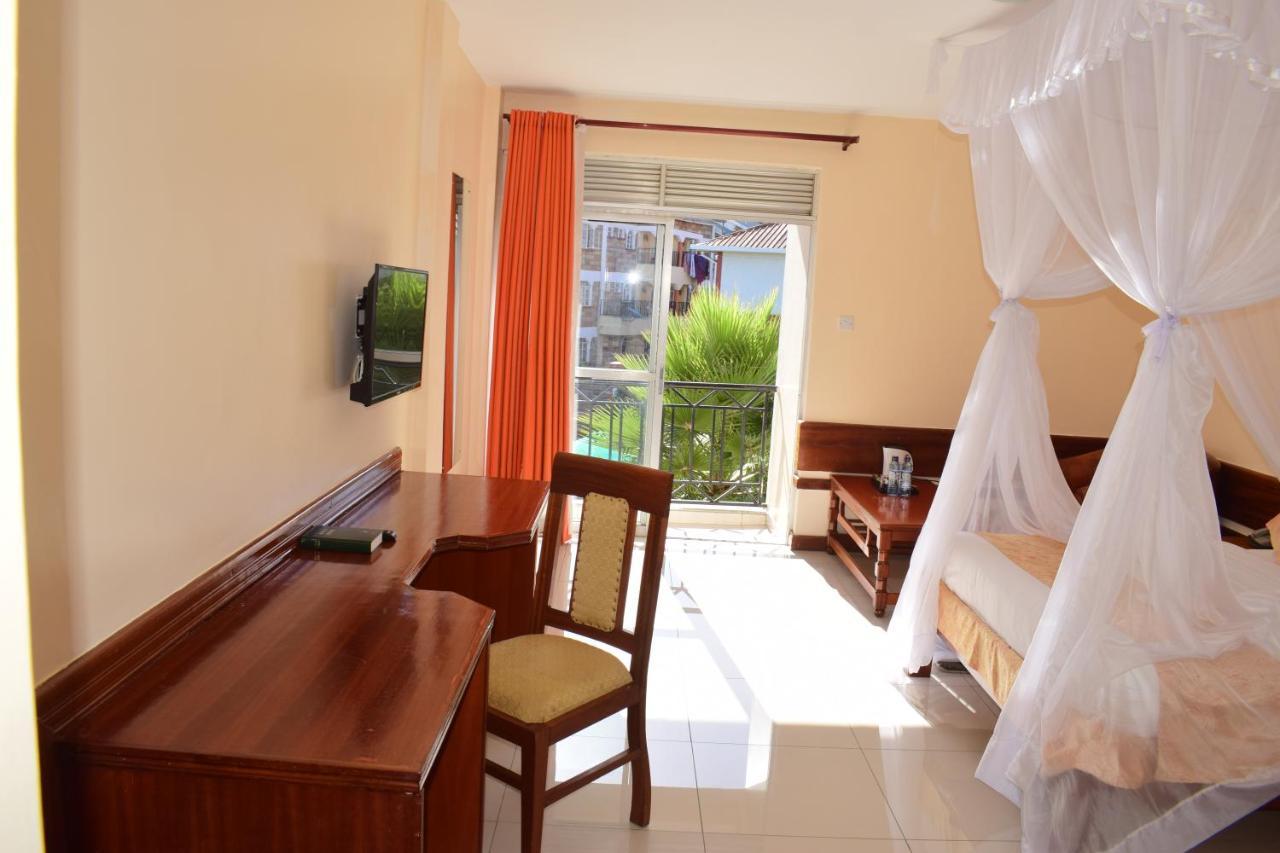 Meru Slopes Hotel Dış mekan fotoğraf